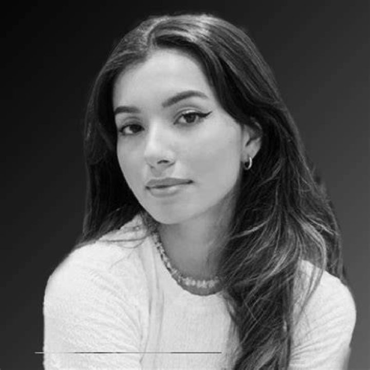Amelia Henderson facts