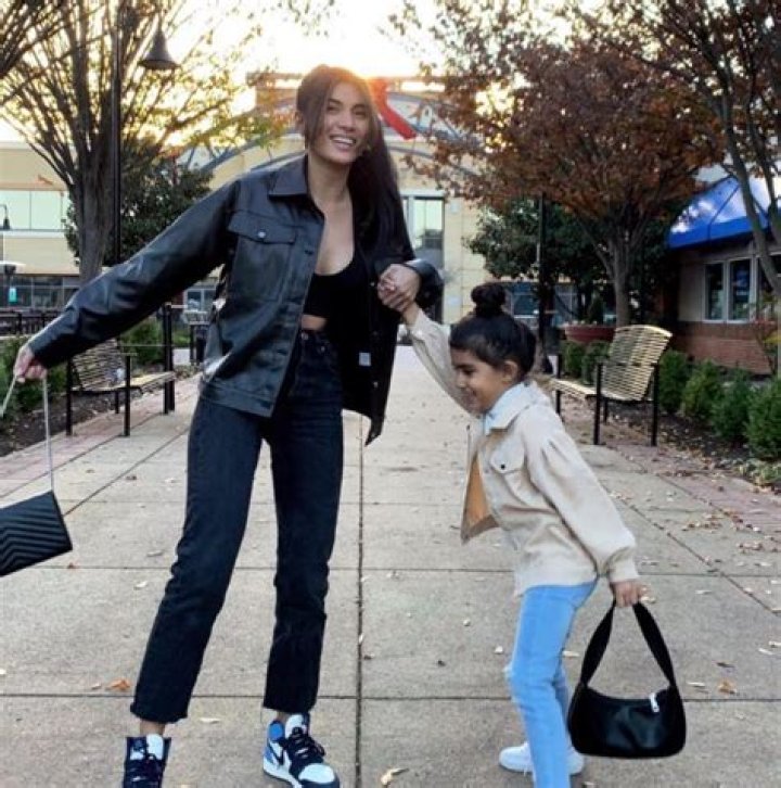 Ana Marie Abulaban with her daughter