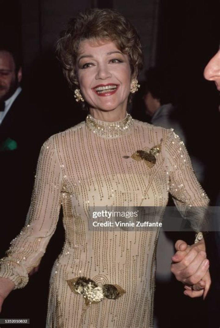 Anne Baxter