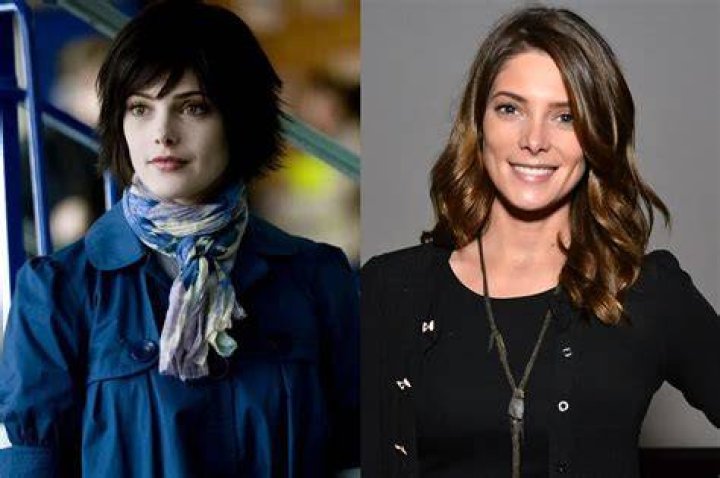 Ashley greene twilight then and now