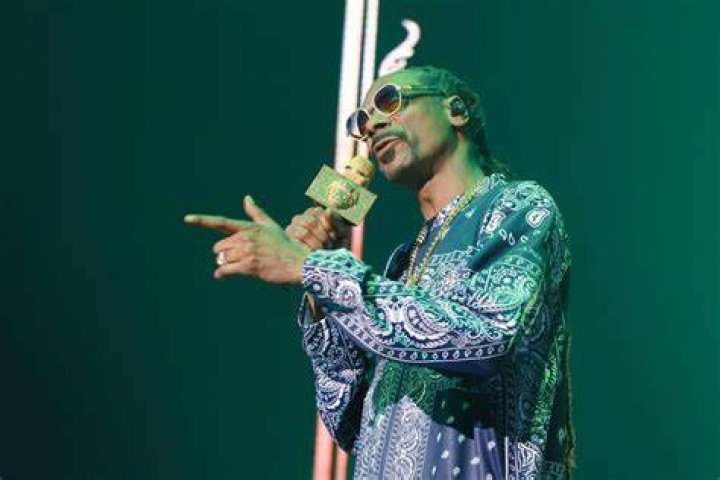 Brandon with rapper Snoop Dog