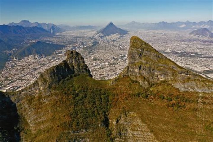 Cerro De Peña Mountain