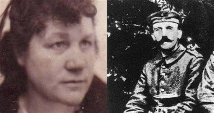 Charlotte Lobjoie With Adolf Hitler
