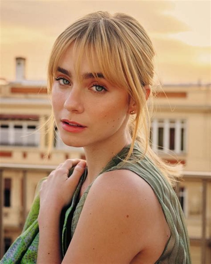 Clara Galle Career, Profession & Net worth