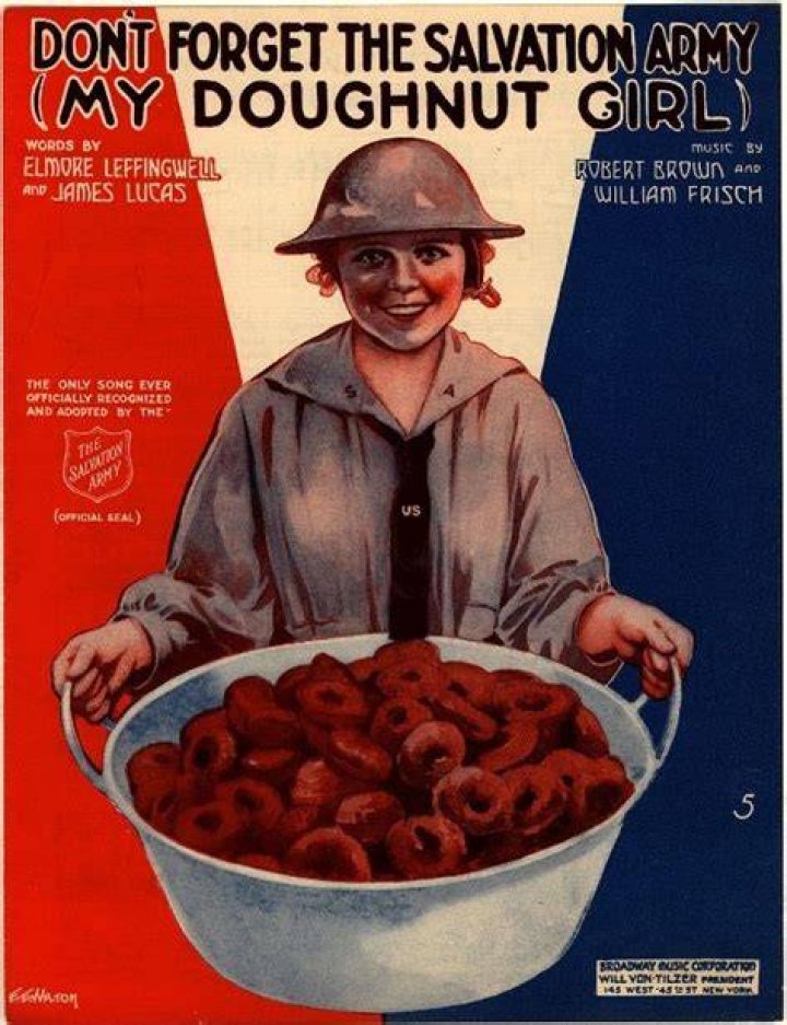 Doughnut Dollies During World War 2