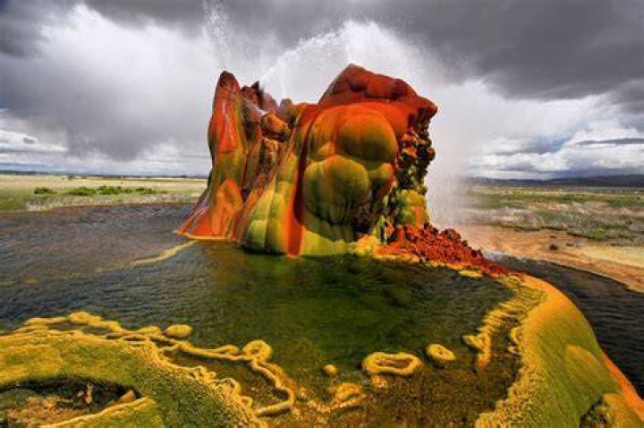 Fly Geyser From A Distance