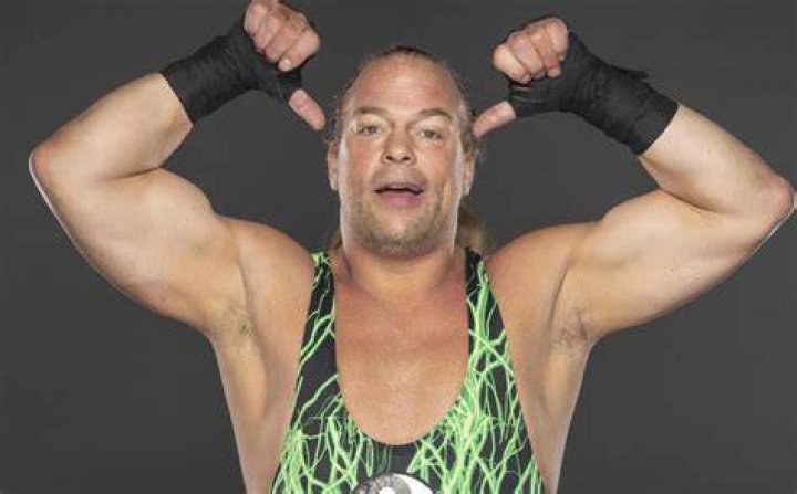 How tall is Rob Van Dam