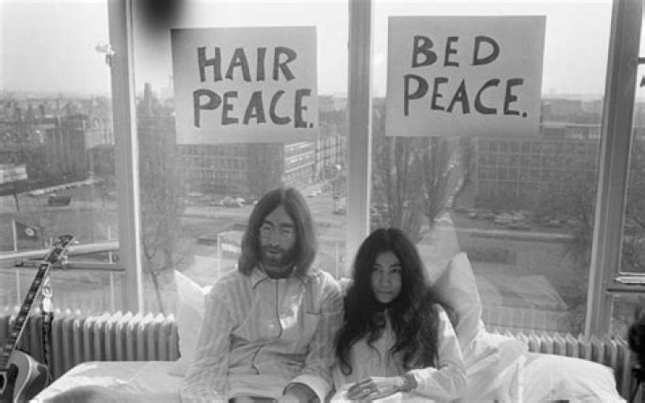 John Lennon Bed Peace