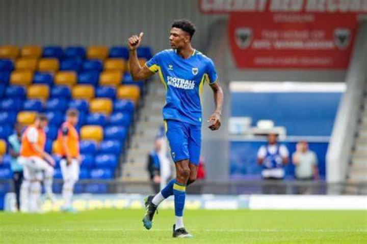 Kyle Hudlin signed his first professional contract with Solihull Moors