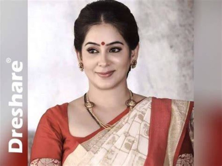 Lakshmi Vasudevan Spouse, Boyfriend Name & Personal Life