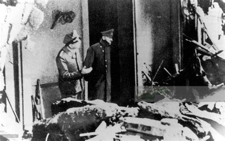 Last Photo Of Adolf Hitler