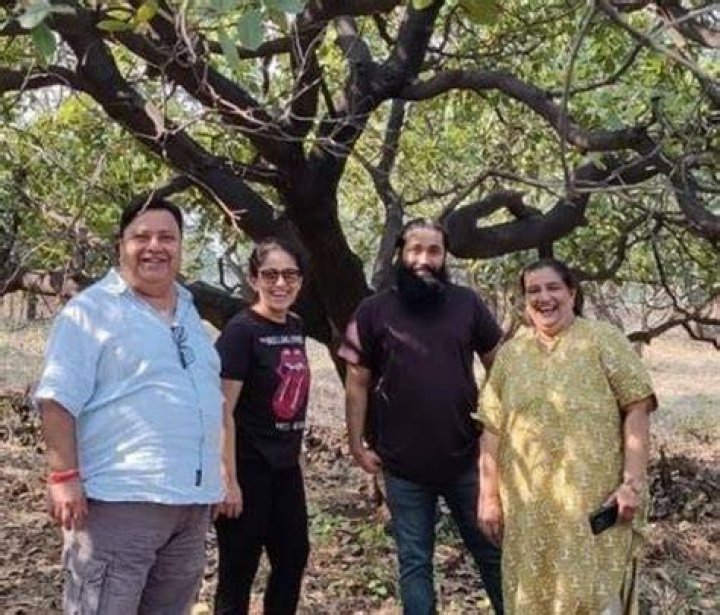 Mayank Pahwa likes traveling with his family