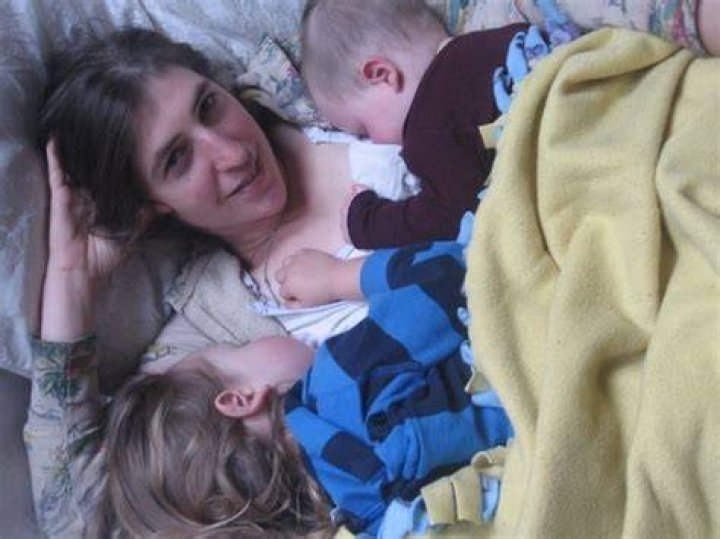 Mayim bialik breastfeeding nursing