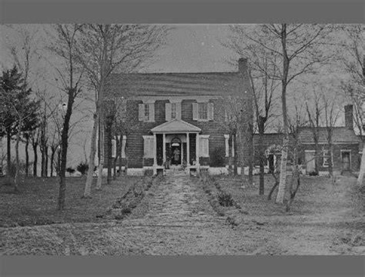 Mclean House In Manassas