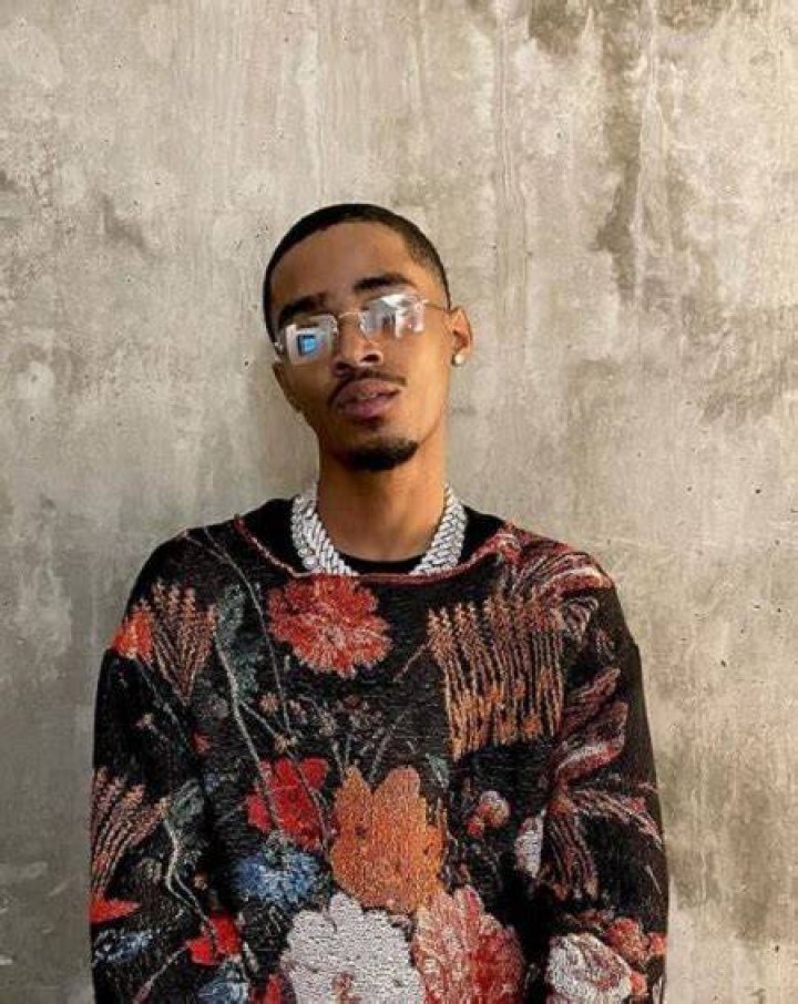 Myles Truitt Net Worth, Income Source & Salary