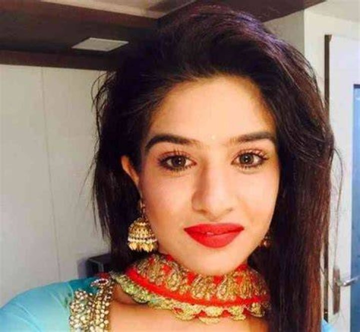 Neha Khan Wiki & Bio (School, University)