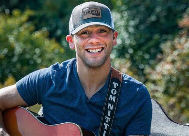 Nelson Thomas Age, Wiki, Biography, Net Worth, Girlfriend, Family & More
