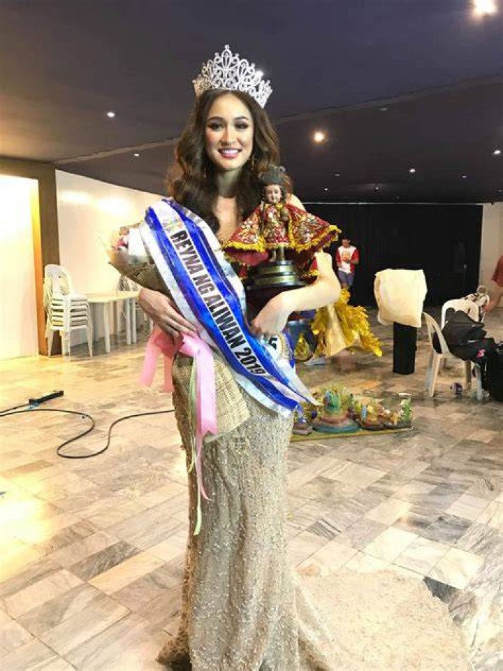 Nicole Borromeo height