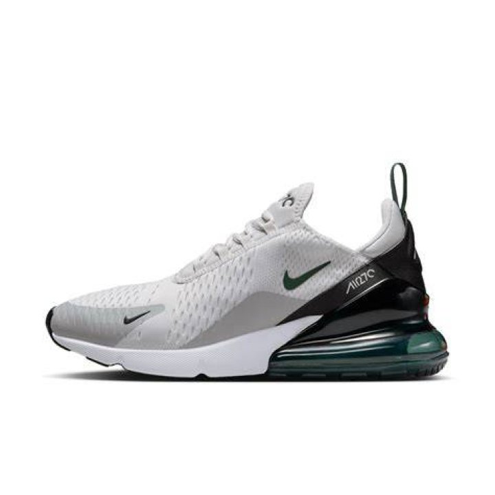 Nike Air Max 270 Gets A Multicolor Gradient Heel