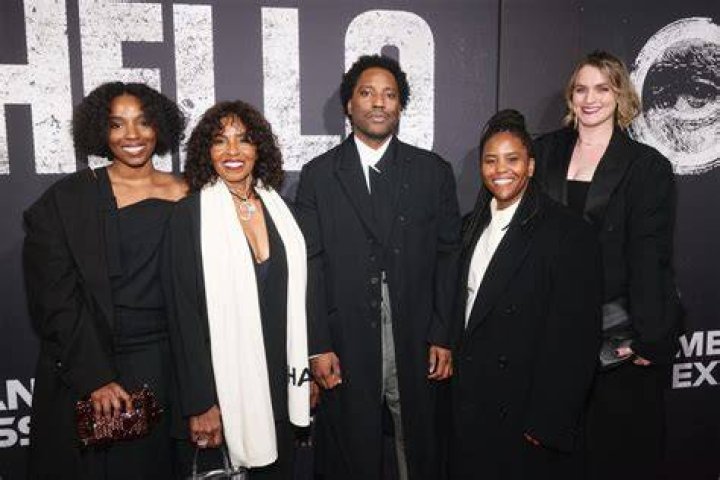 Olivia Washington with family