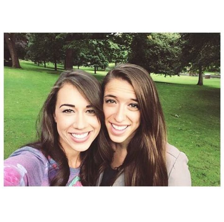 Rachel Ballinger and her sister