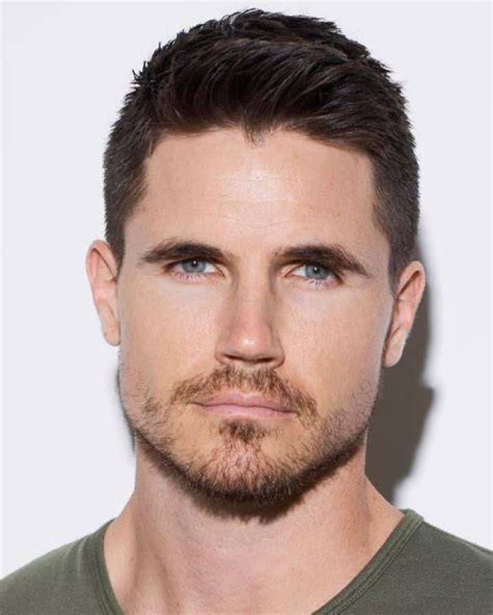 Robbie Amell at Rogue Events City of Heroes Convention 2016