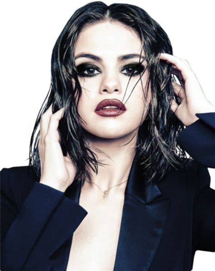 Selena Gomez Flushed Leaving Intense Hot Pilates Workout