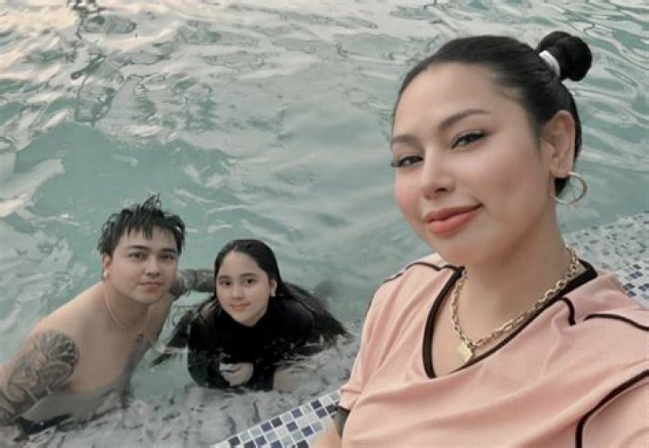 Toni Fowler love swimming