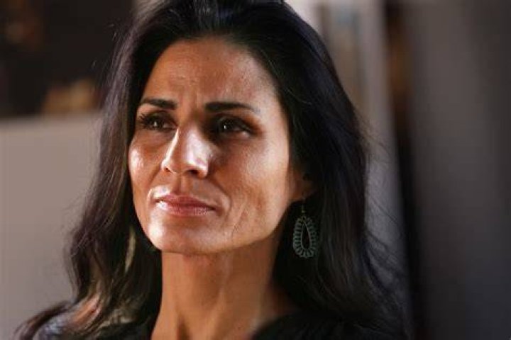 Vanessa Buchholz facts