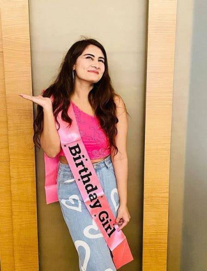 Vedika Bhandari Age, Birthday & Zodiac Sign