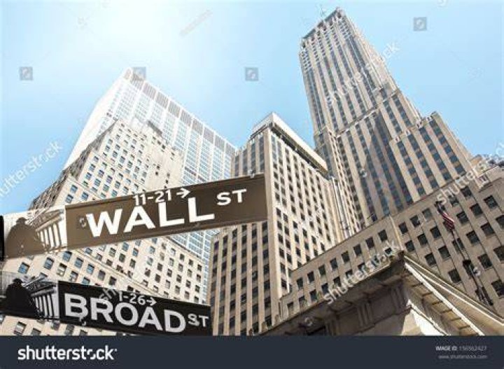 Wall Street Corner