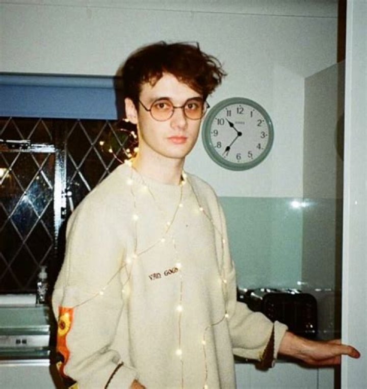 Wilbur Soot graduated from Sussex Downs College